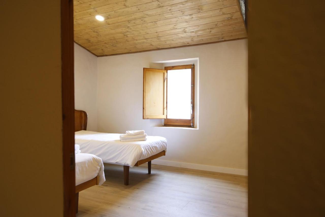 וילאדראו Ca L'Herbolari - Cozy Newly Renovated House Ca L'Herbolari מראה חיצוני תמונה